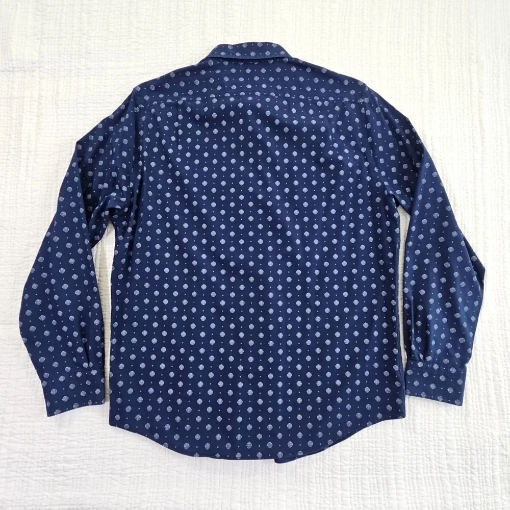 Nautica Classic Fit Shirt Men's Medium Navy Blue Floral Long Sleeve BU EUC LN